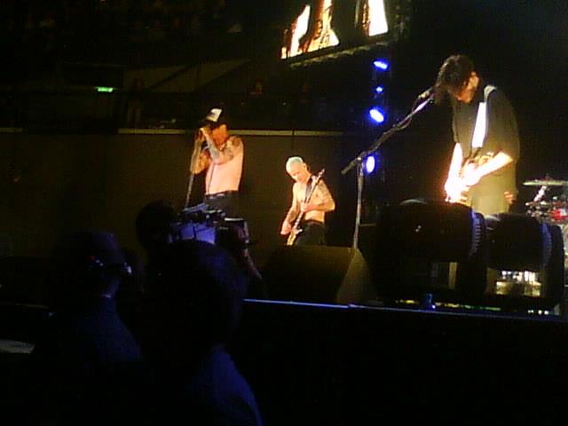 Red Hot Chili Peppers 2011. december 7. Bécs, Ausztia