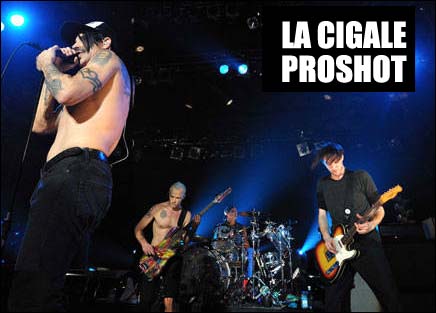 proshot-video-footage-red-hot-chili-peppers-la-ciagle-france-paris-december-19th-2011-orangemusic-dailymotion